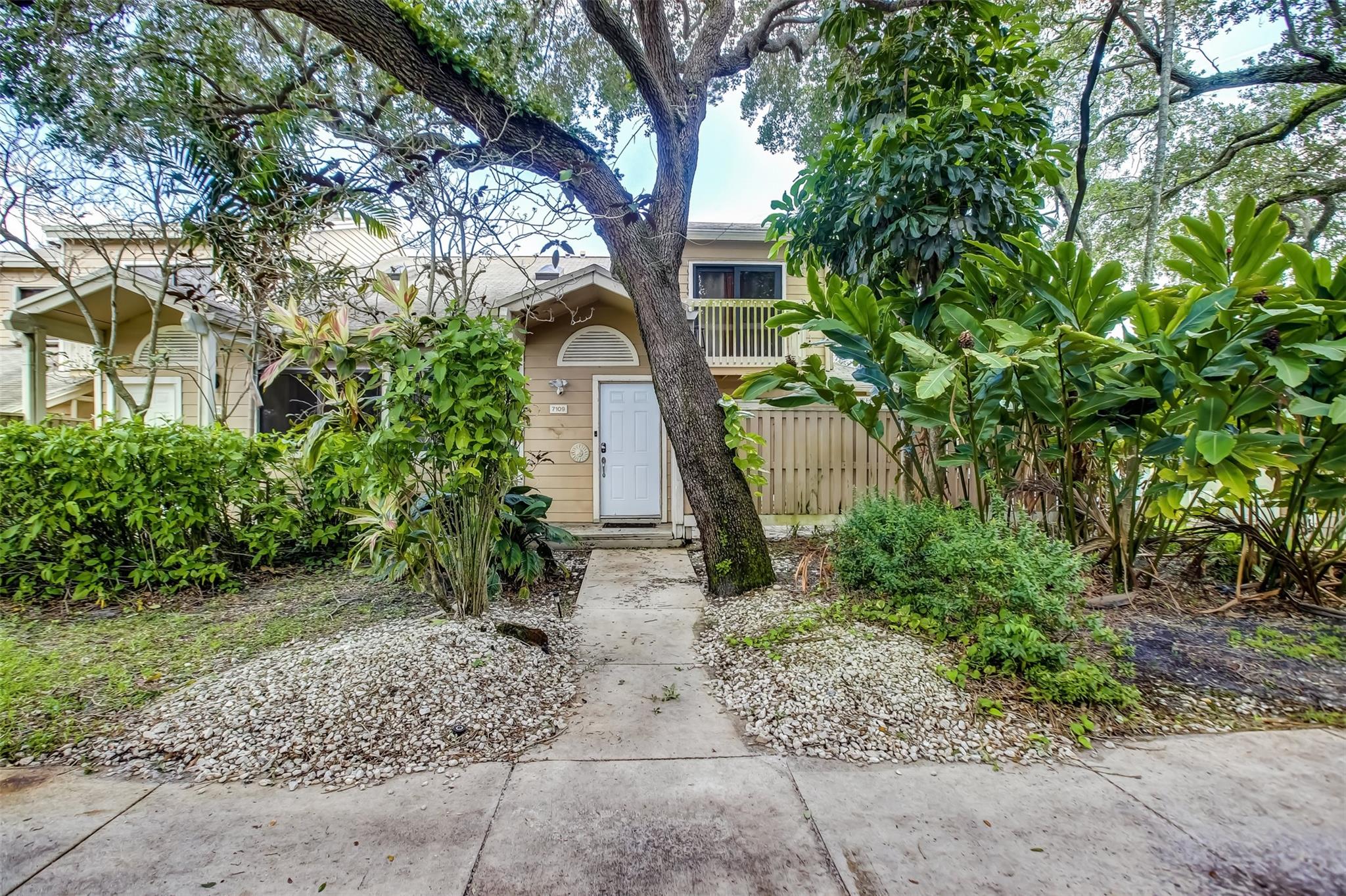 Players Place - Residential