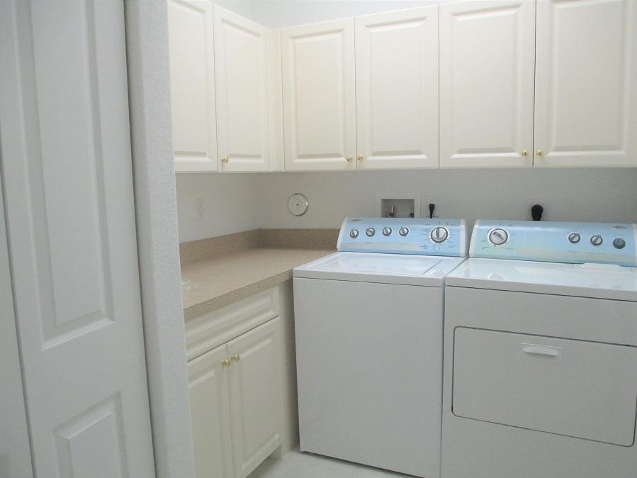 COLONY PALMS - Residential