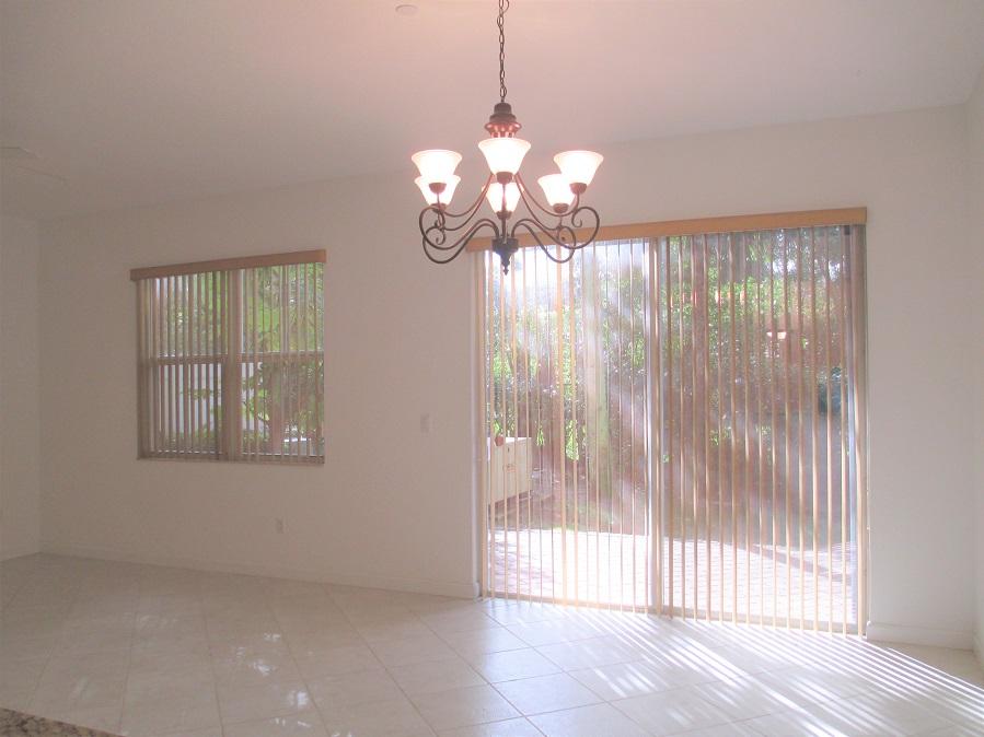 COLONY PALMS - Residential