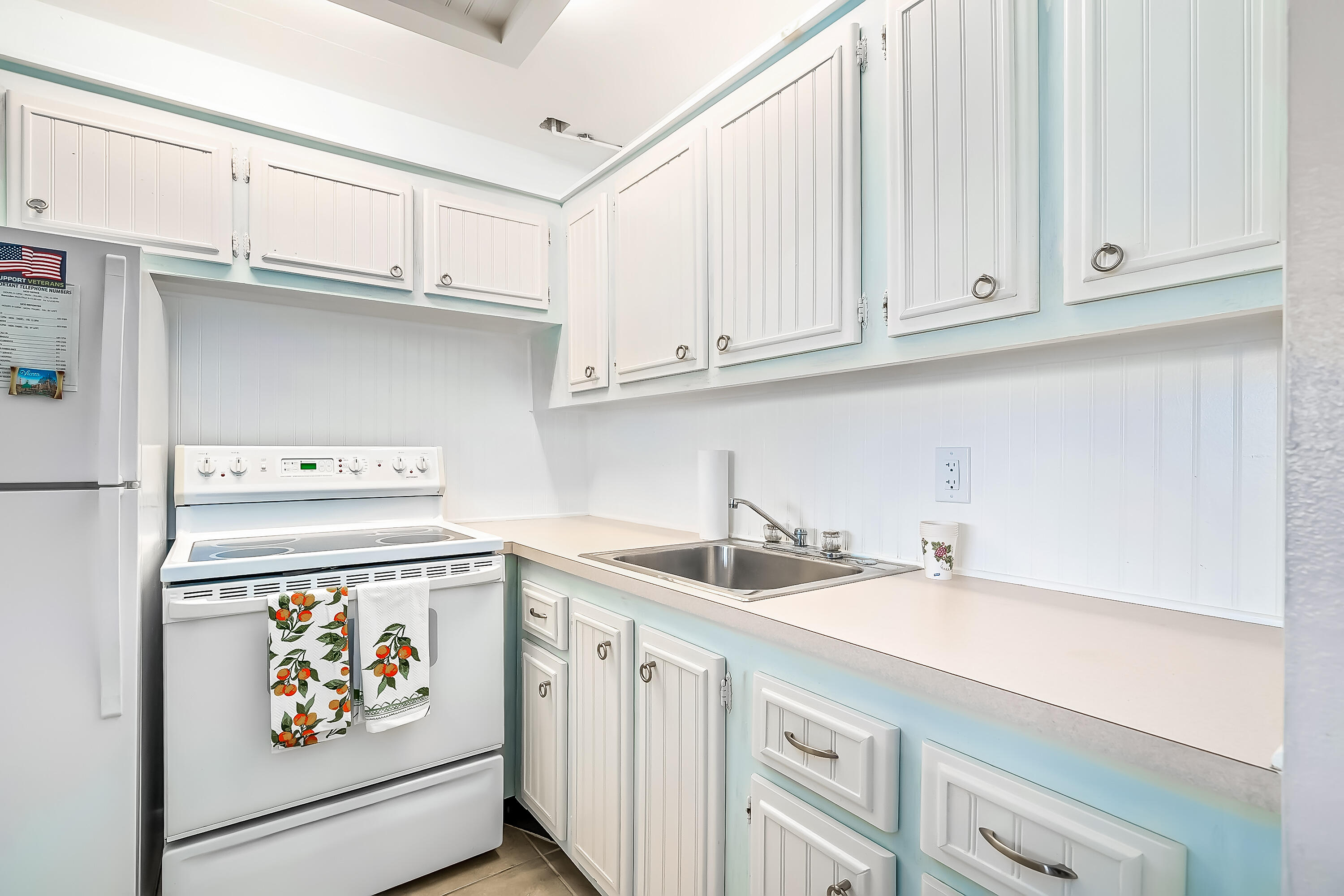 DOVER CONDO - Residential