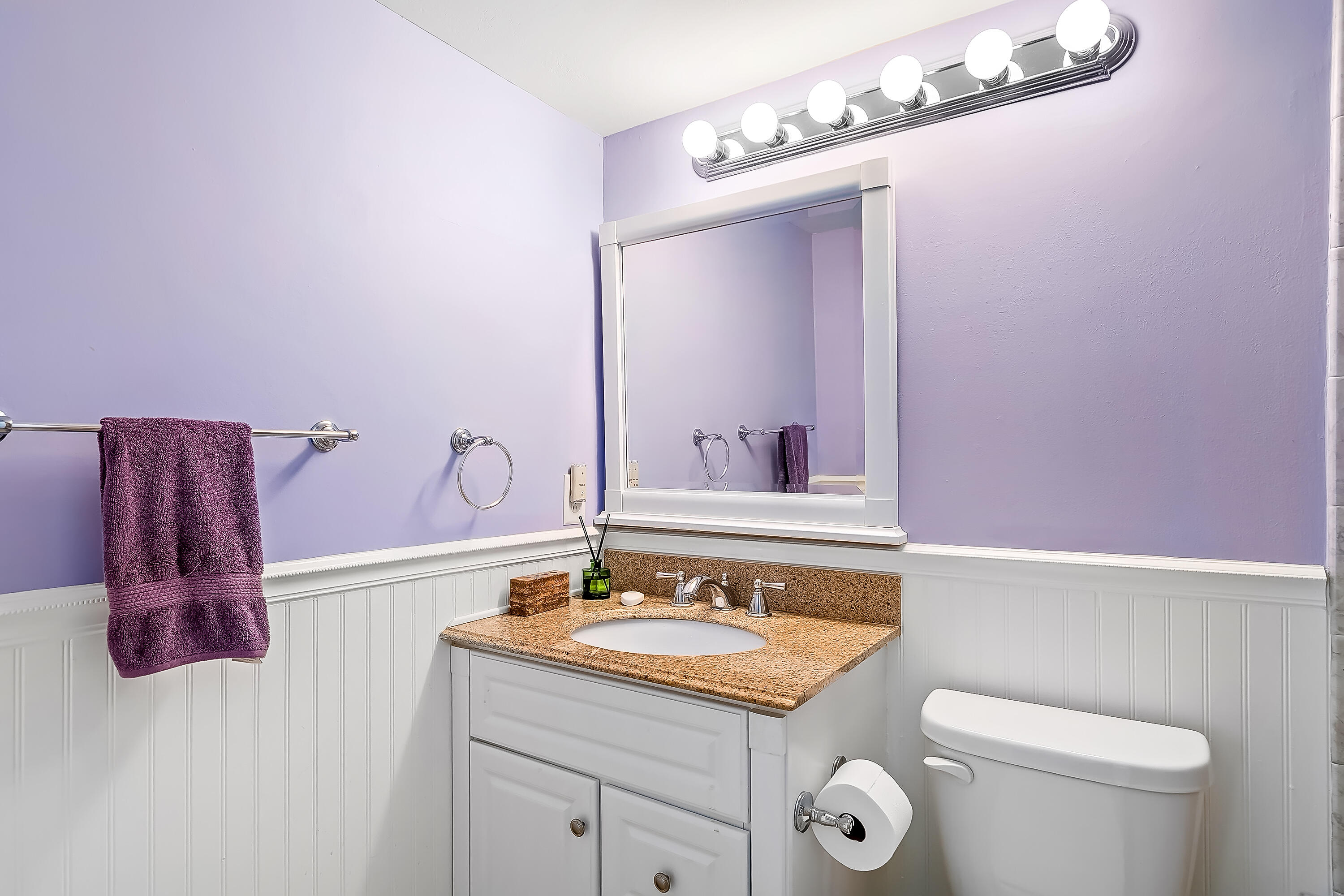 DOVER CONDO - Residential