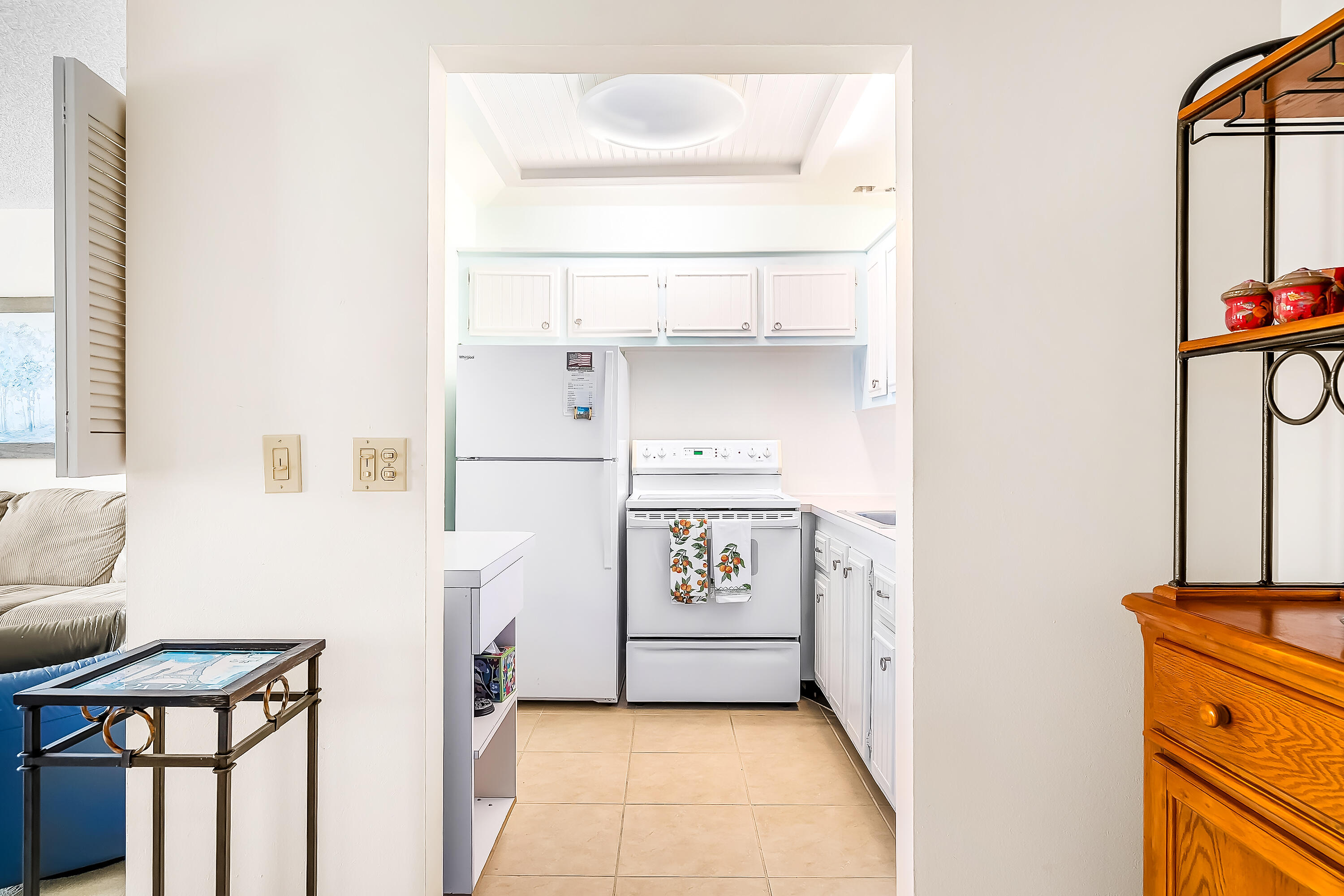 DOVER CONDO - Residential