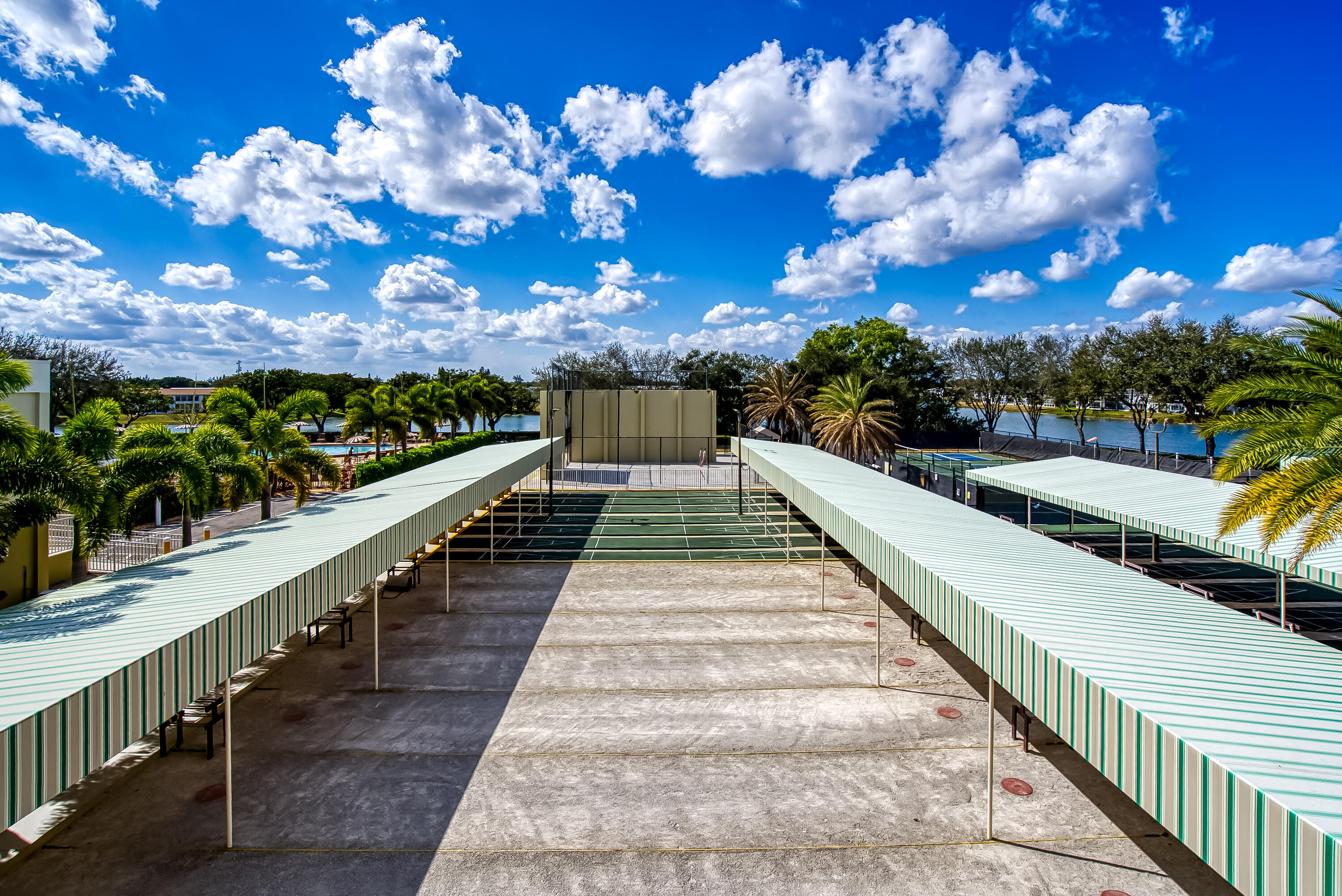 DOVER CONDO - Residential