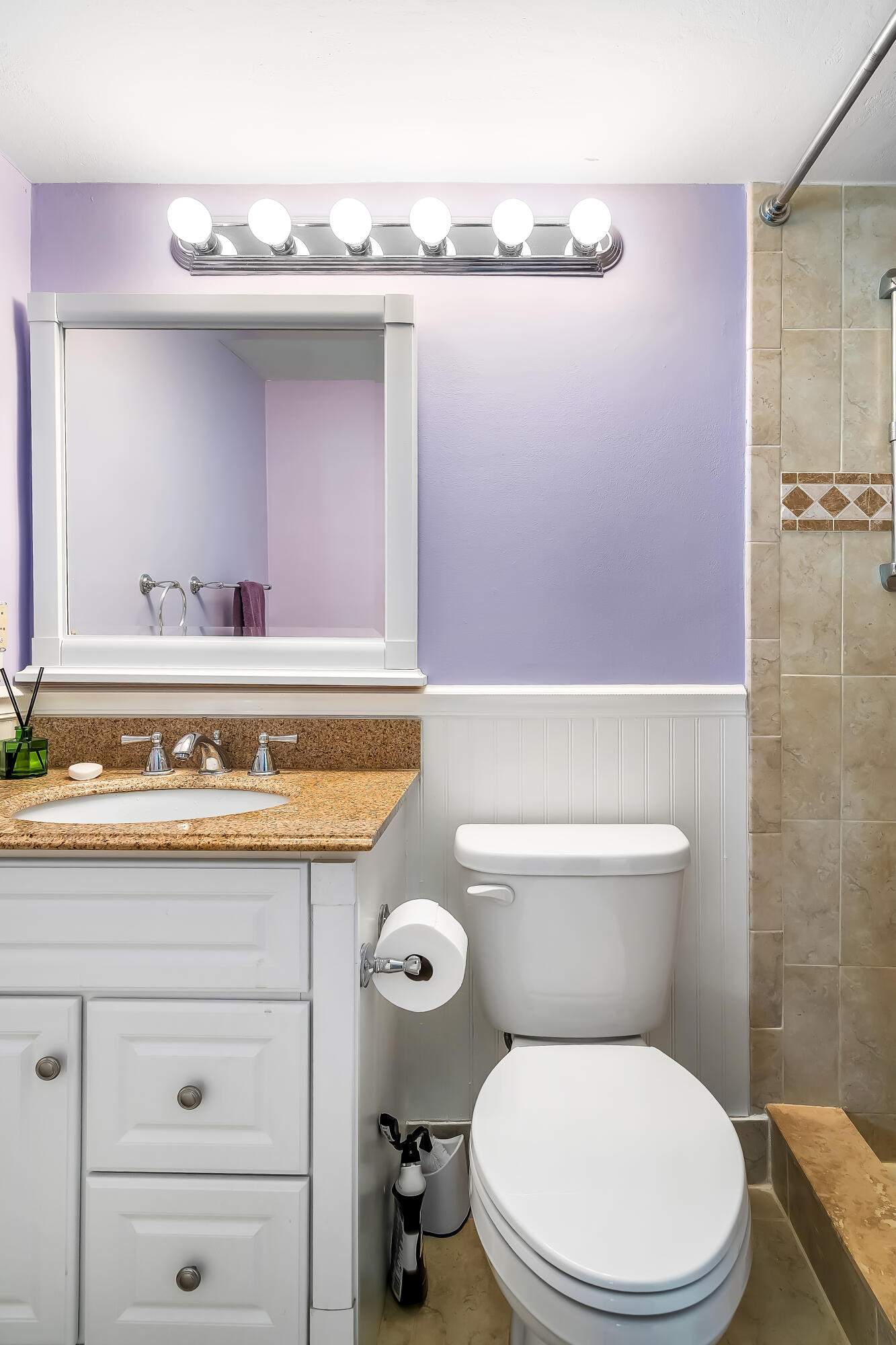 DOVER CONDO - Residential