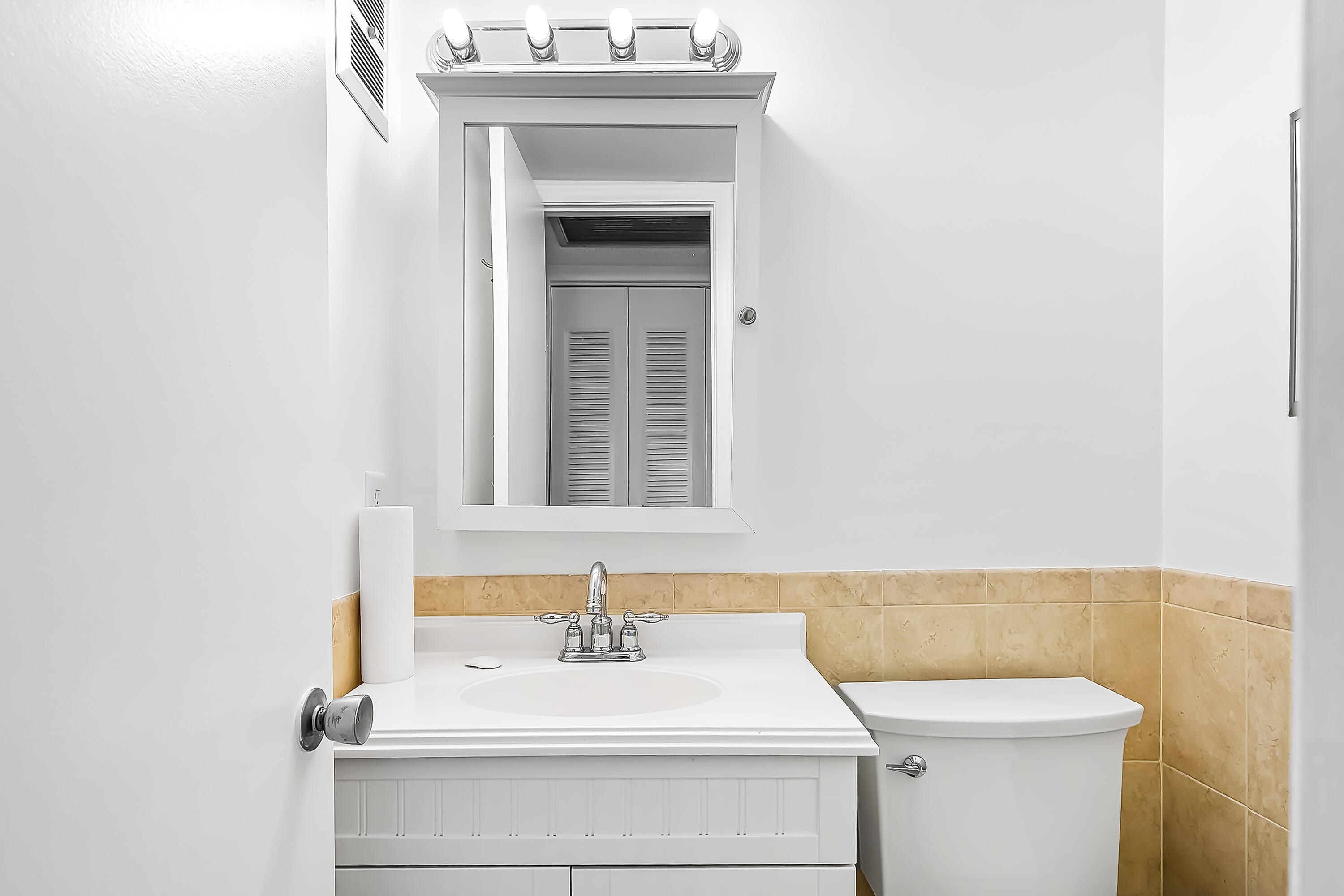 DOVER CONDO - Residential