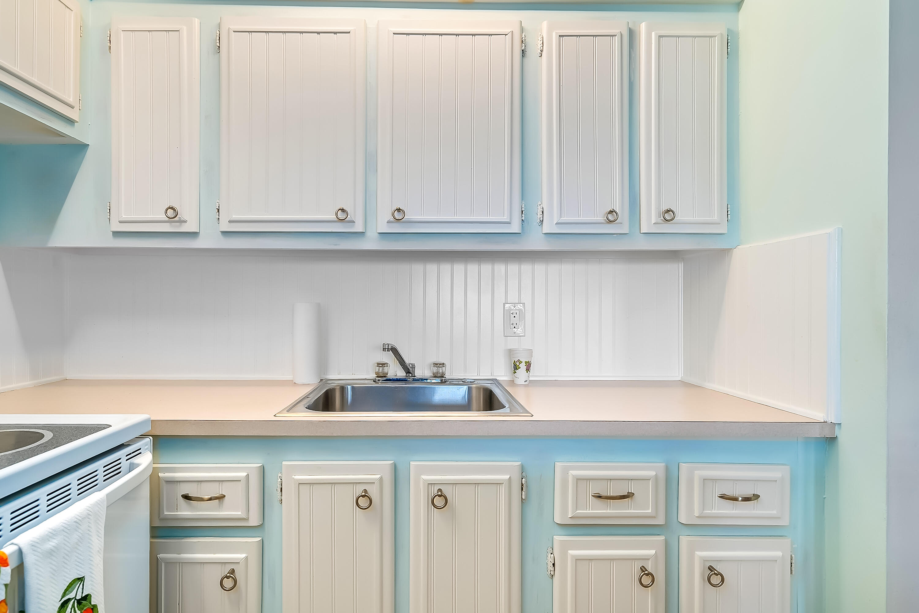 DOVER CONDO - Residential