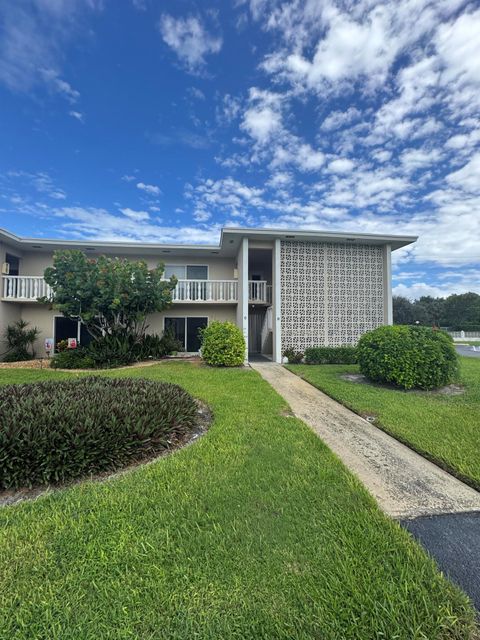 90 South Boulevard 1c Boynton Beach FL 33435