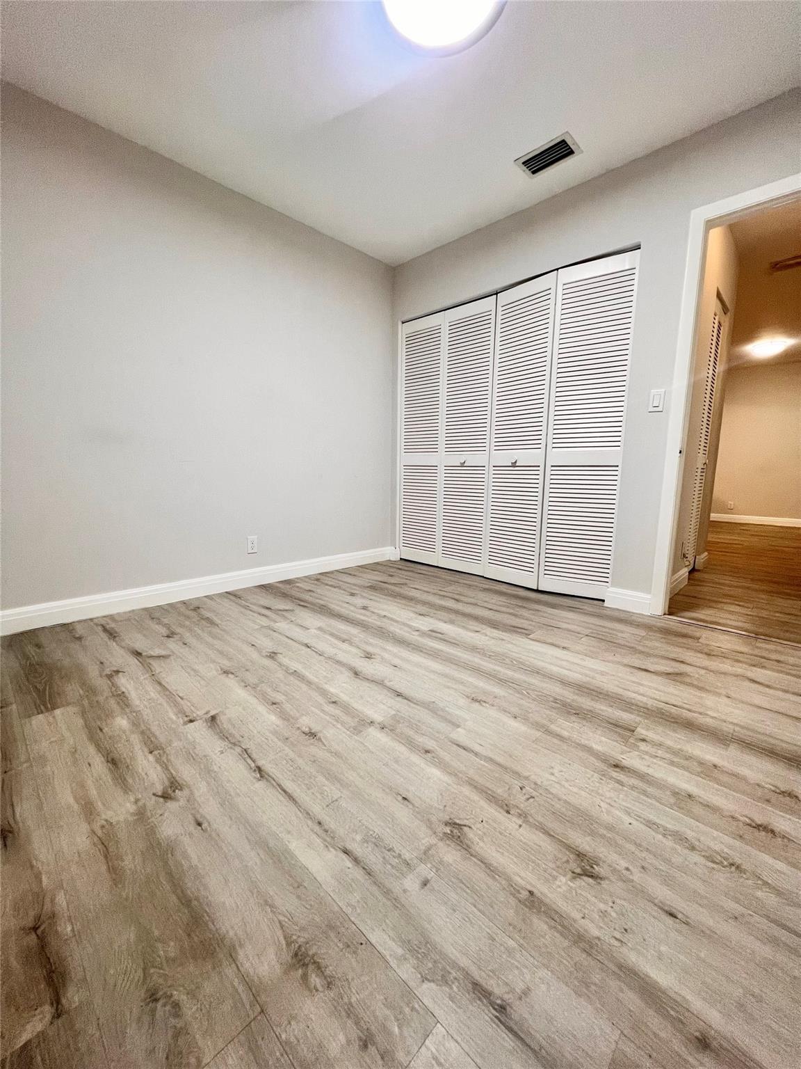 Royal Garden Condo - Residential Lease