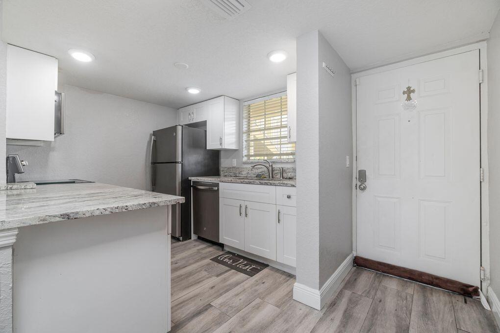 ADDISON POINTE AT BOCA RATON CONDO - Residential Lease