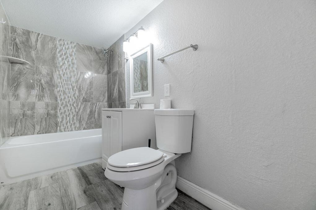 ADDISON POINTE AT BOCA RATON CONDO - Residential Lease