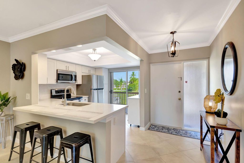 Photo of 11800 Avenue Of The Pga #11, Palm Beach Gardens, FL 33418 (MLS # R11005223)