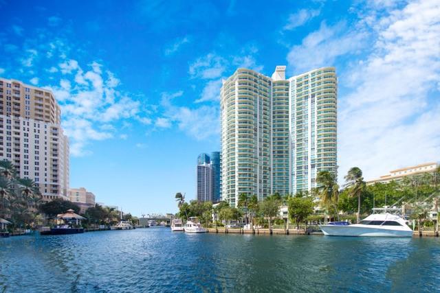 Elevate your lifestyle in this luxurious**RENOVATED WATERGARDEN SUB-PENTHOUSE** featuring 10' ceilings located directly on the New River in downtown Fort Lauderdale. This exquisite 2BR/2BTH residence showcases panoramic vistas of the ocean, New River, intracoastal, & city from every room. Enjoy the privacy of a split-bedroom layout & an expansive glass terrace, while the gourmet kitchen delights with upgraded S/S appliances. The spacious primary suite offers a large walk-in closet & en-suite bath for added convenience. Indulge in 5-star resort-style amenities, including a heated pool, 2-level fitness Ctr, 24-hr security, valet, concierge services & more. Just steps from the vibrant shopping, dining & nightlife of Las Olas Blvd, this exceptional property is a must-see! Don't miss this one!