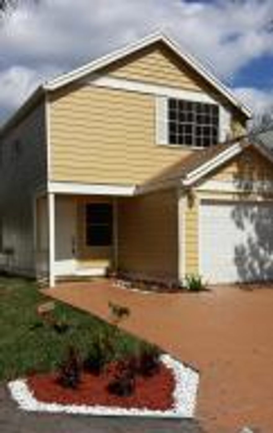 Beautiful renovated 3 bedrooms 2 1/2 bath, 1 car garage house.  Everything has been remodeled, new granite counter tops, cabinets, stainless steel appliances, remodeled bathrooms, new carpet upstairs,fresh painted inside and outside.  Astonish back yard with a beautiful pool and Jacuzzi, this is a dream back yard with pergolas and wood deck. It will not last.