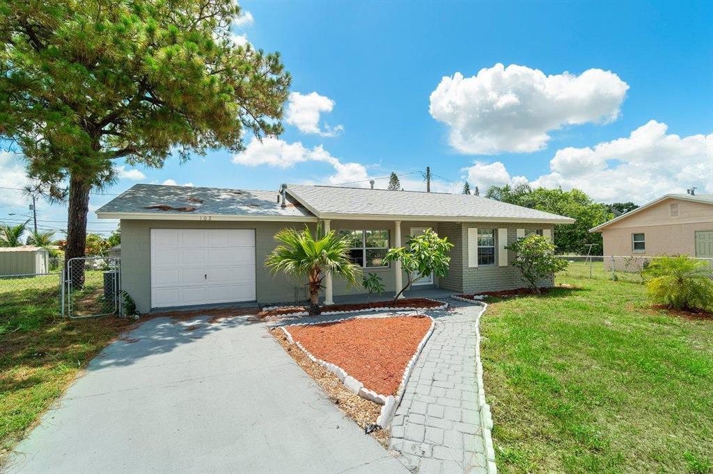 Photo of 102 Gotham Court, Fort Pierce, FL 34946 (MLS # R10724119)