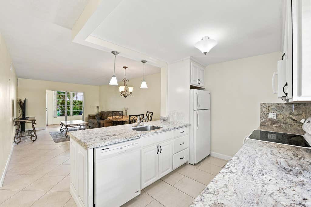 Photo of 2223 NE 1st Court #101, Boynton Beach, FL 33435 (MLS # B26058366)