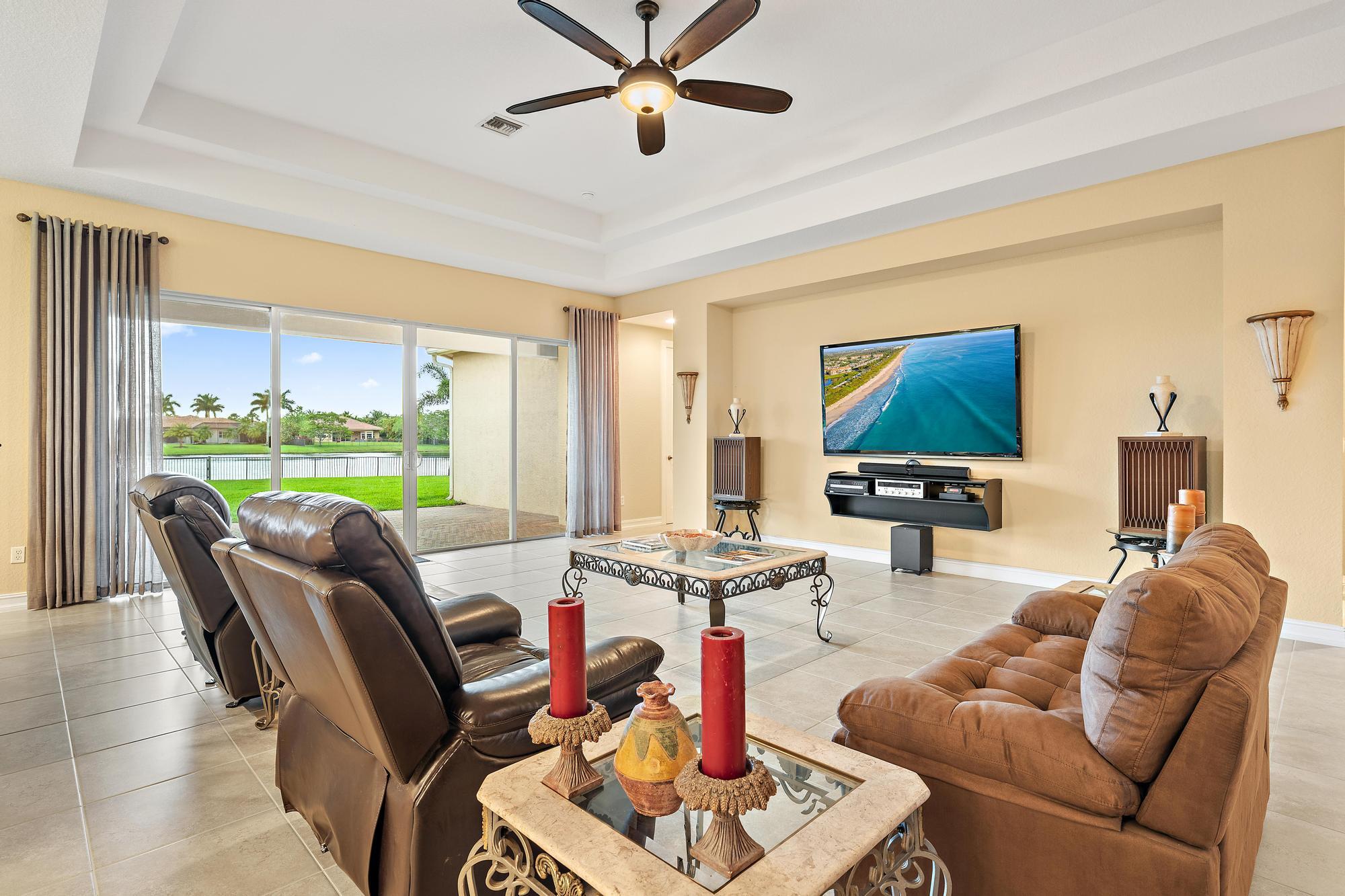 BAYHILL ESTATES - Residential