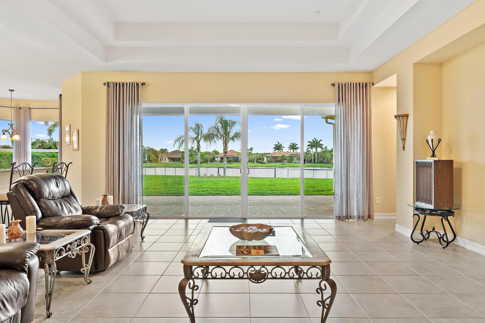 BAYHILL ESTATES - Residential