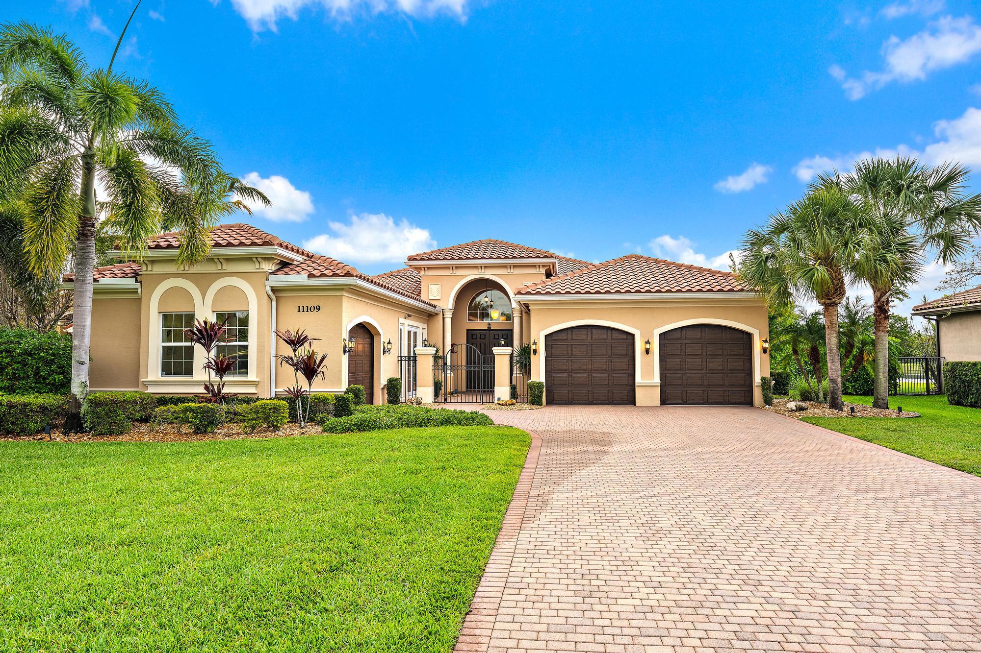 BAYHILL ESTATES - Residential