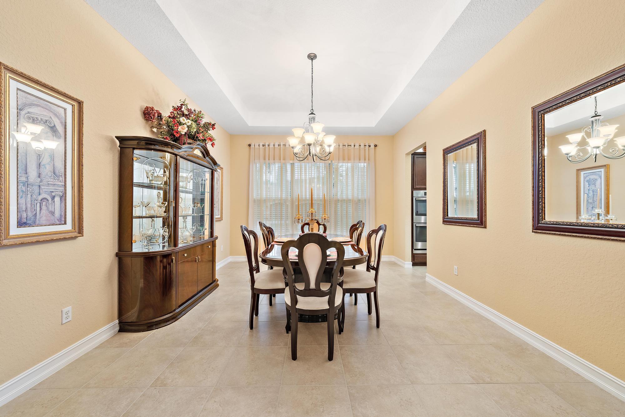 BAYHILL ESTATES - Residential