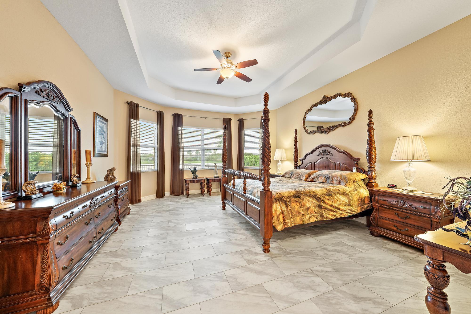 BAYHILL ESTATES - Residential
