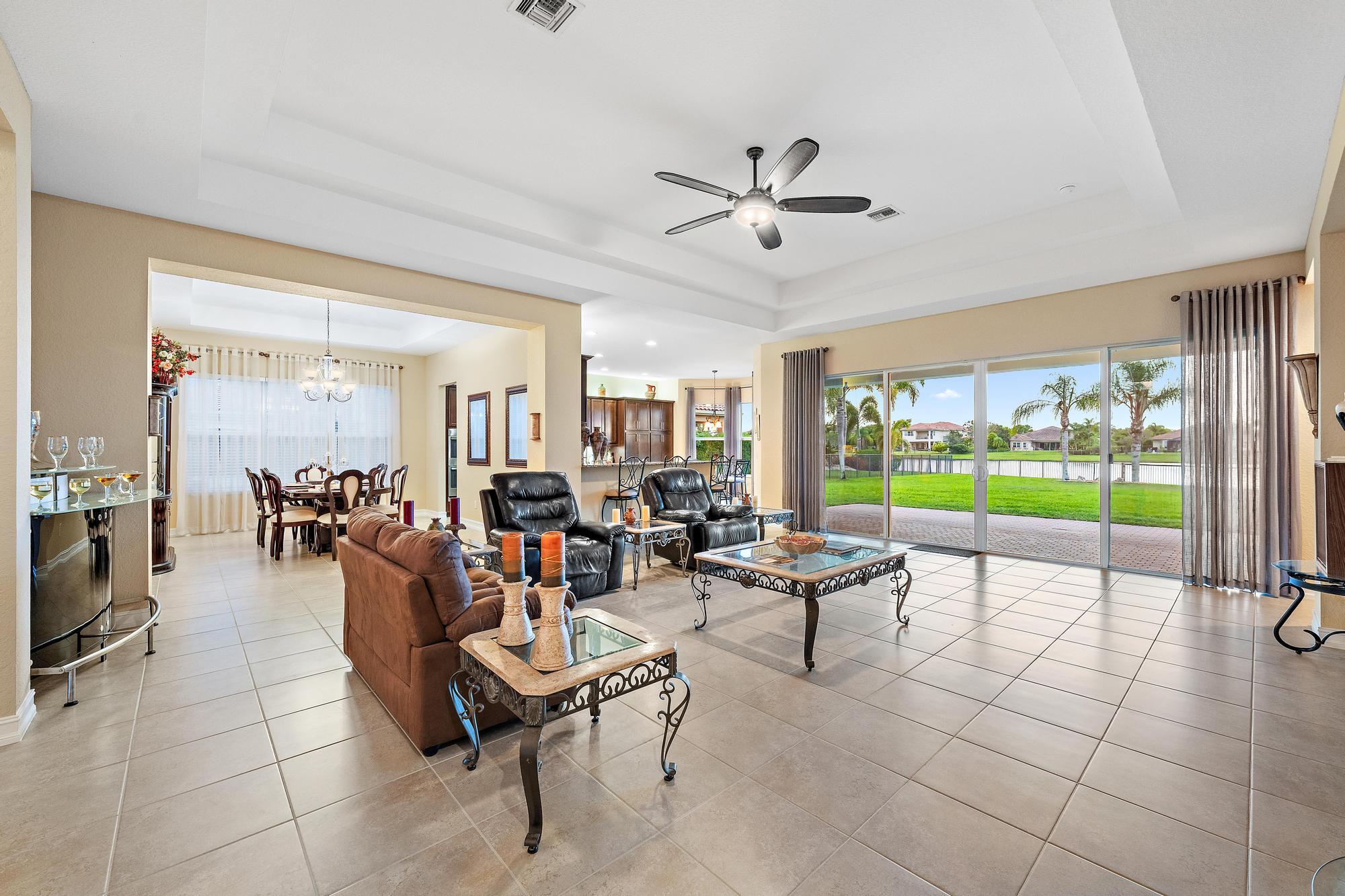 BAYHILL ESTATES - Residential