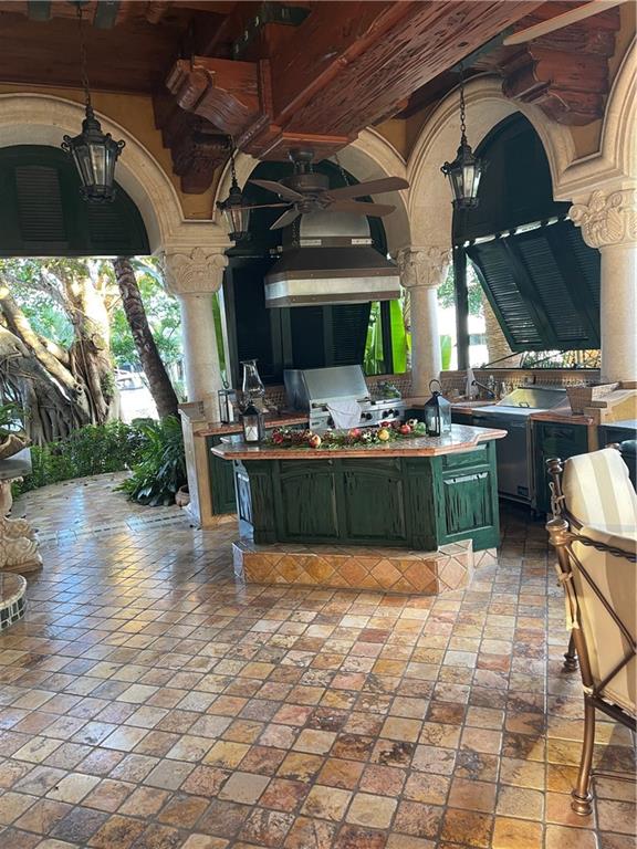 Palm Point Amd 15-64 B - Residential