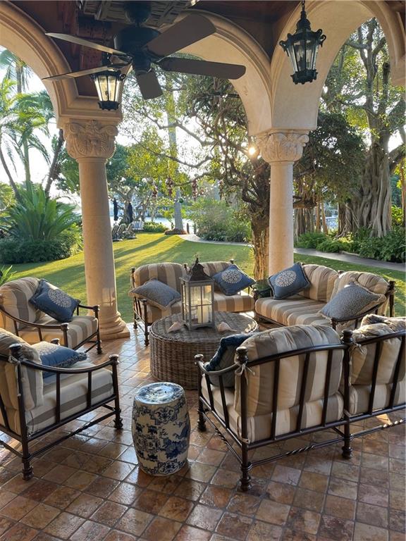 Palm Point Amd 15-64 B - Residential