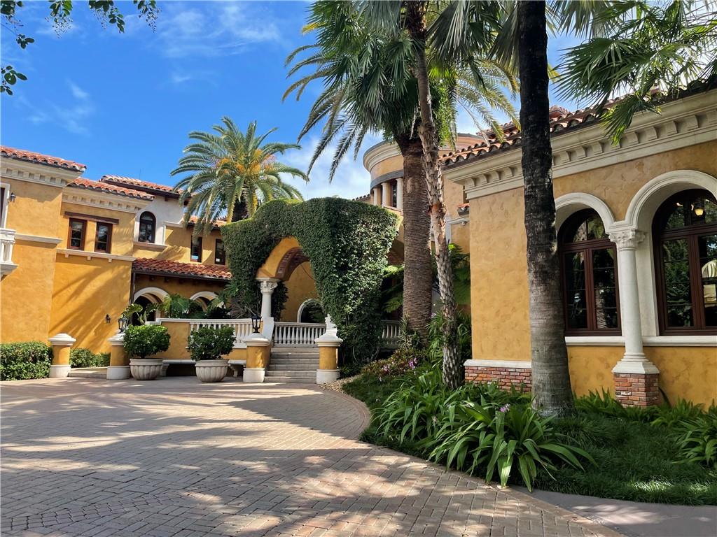 Palm Point Amd 15-64 B - Residential