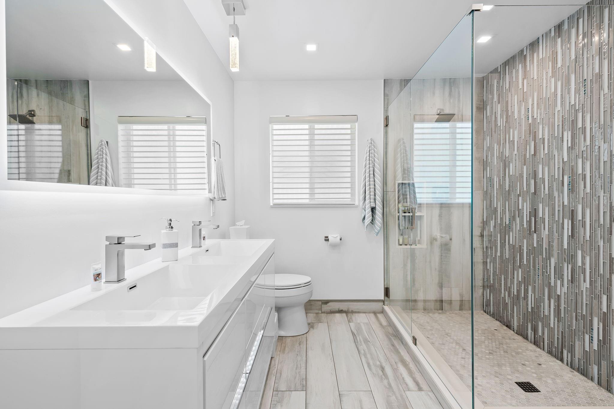 Las Olas By The Sea Ext 7 - Residential Lease