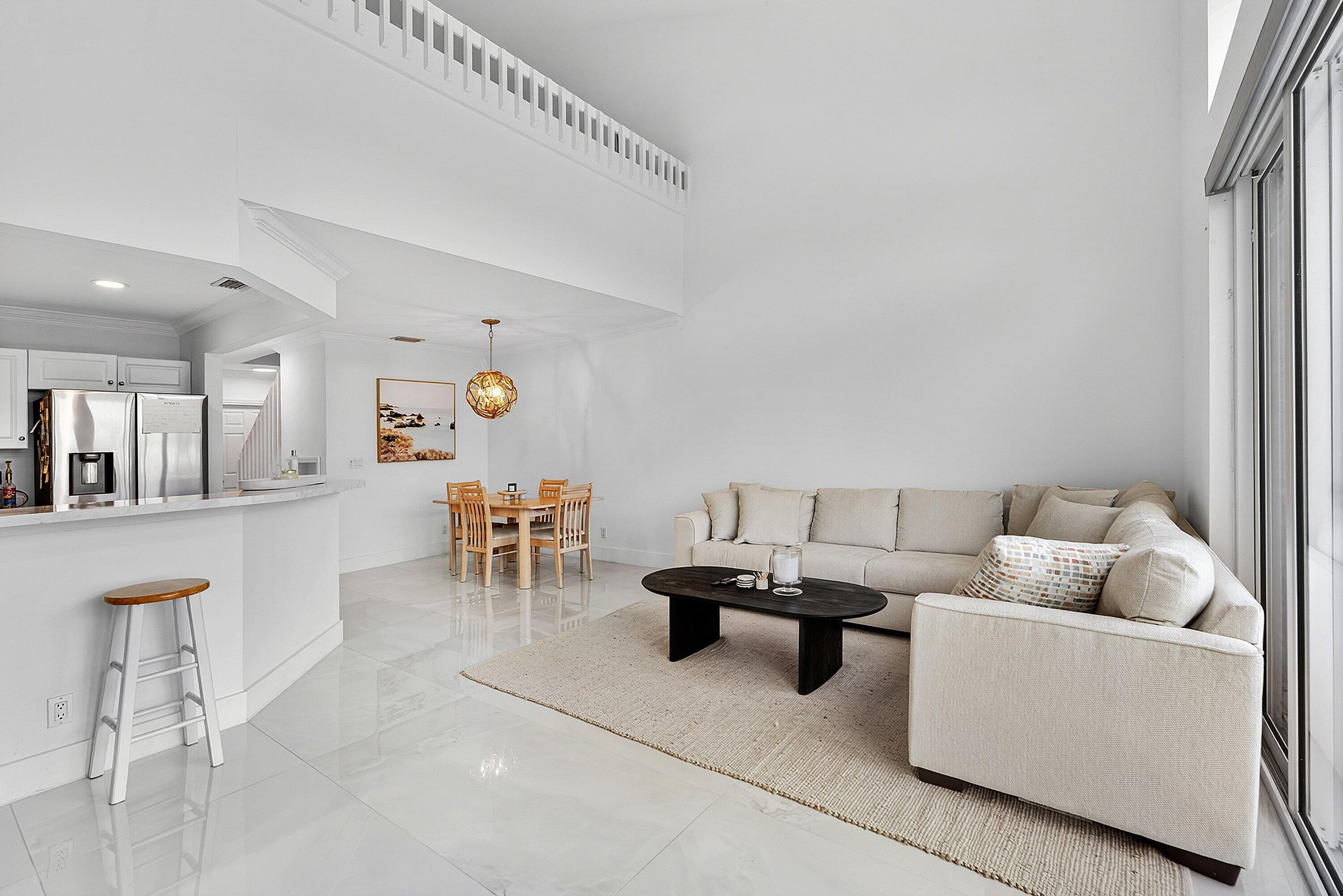 GOLF ESTATES VILLAS - Residential Lease