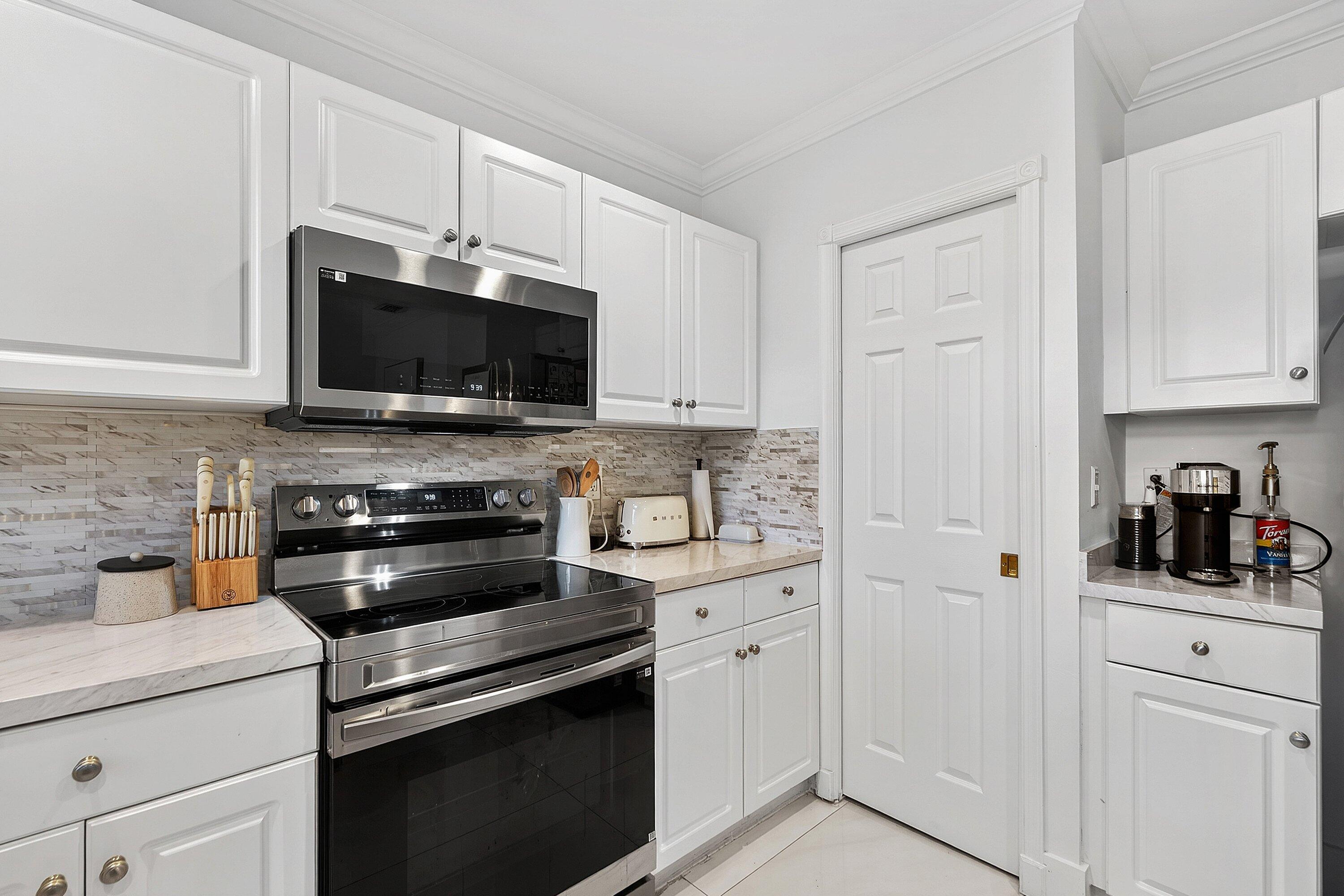 GOLF ESTATES VILLAS - Residential Lease