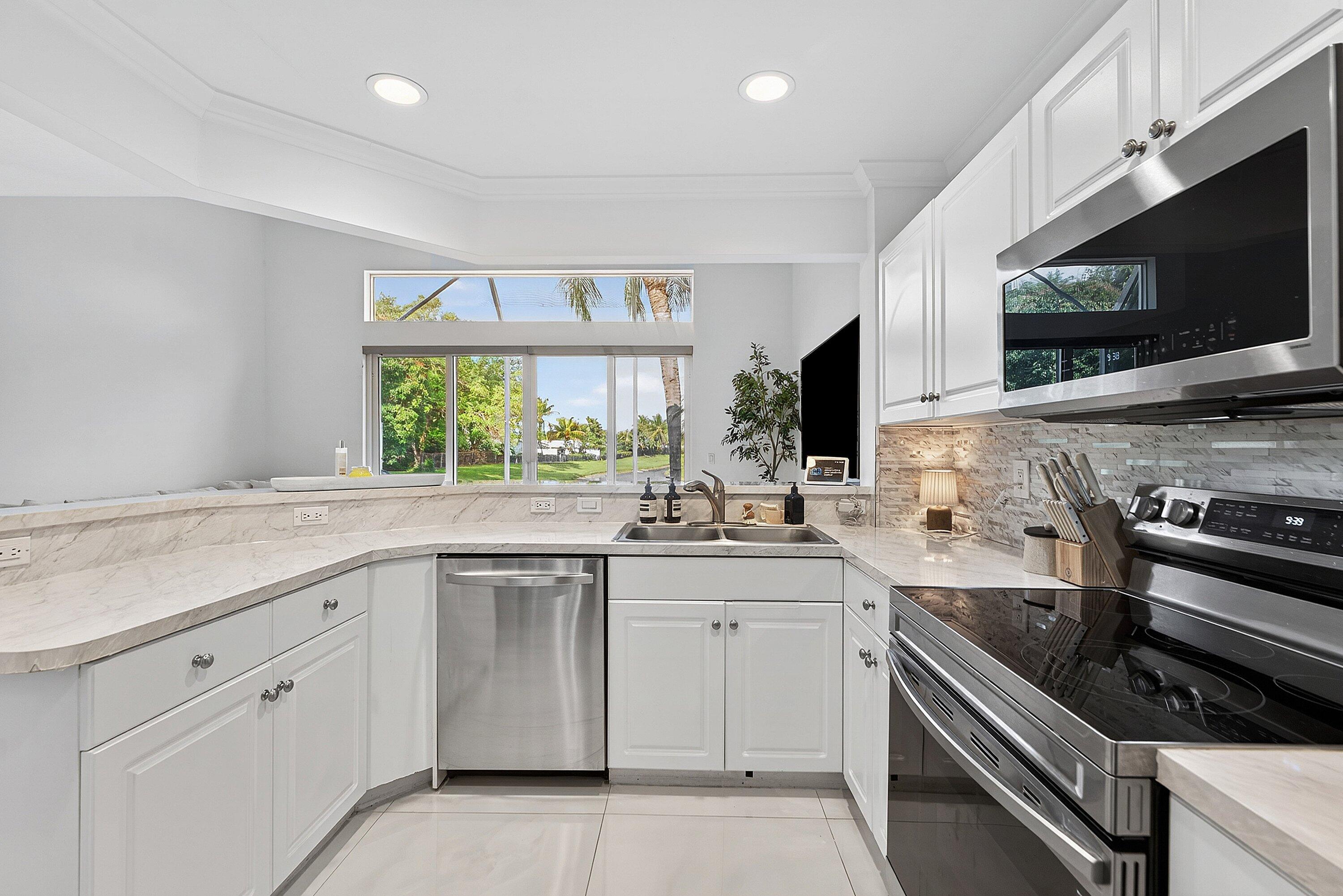 GOLF ESTATES VILLAS - Residential Lease