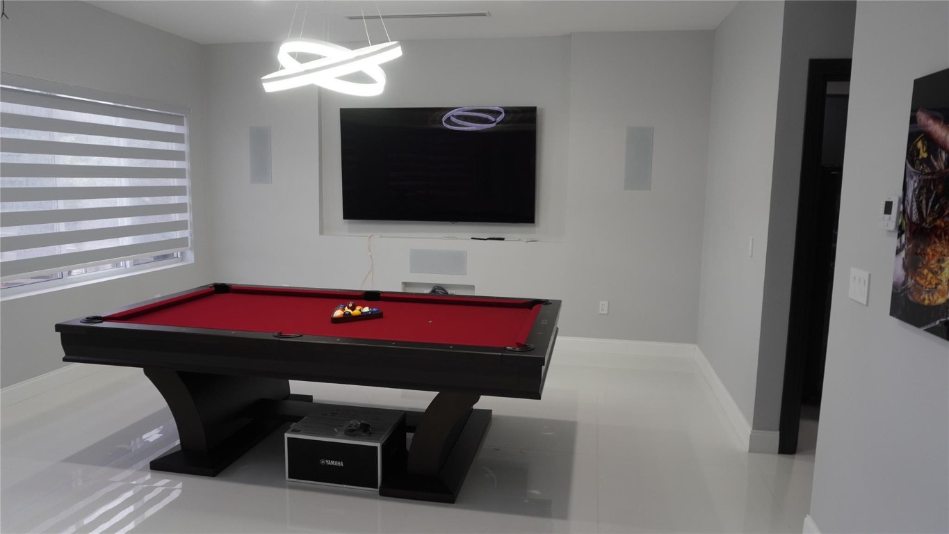 Pompano Isles Sec B 31-8 - Residential