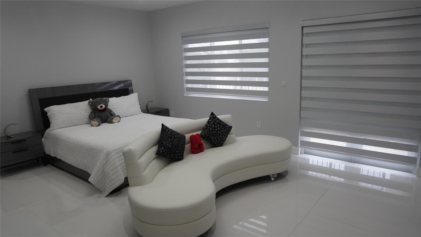 Pompano Isles Sec B 31-8 - Residential