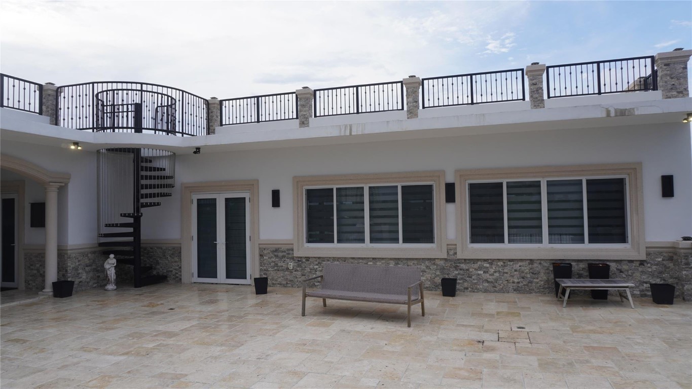 Pompano Isles Sec B 31-8 - Residential