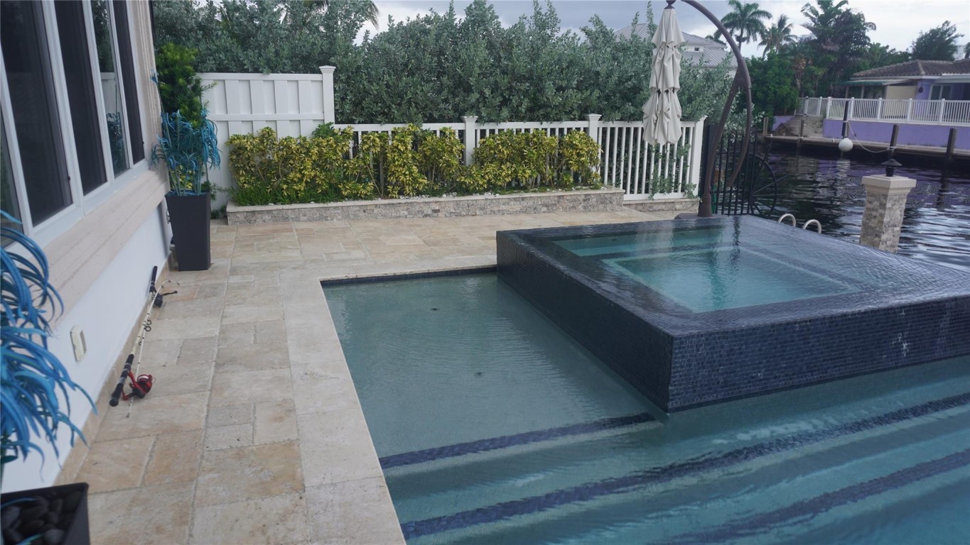 Pompano Isles Sec B 31-8 - Residential