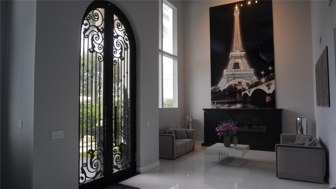 Pompano Isles Sec B 31-8 - Residential