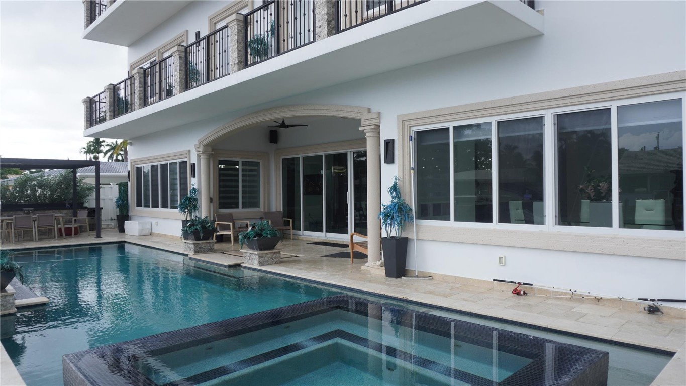 Pompano Isles Sec B 31-8 - Residential