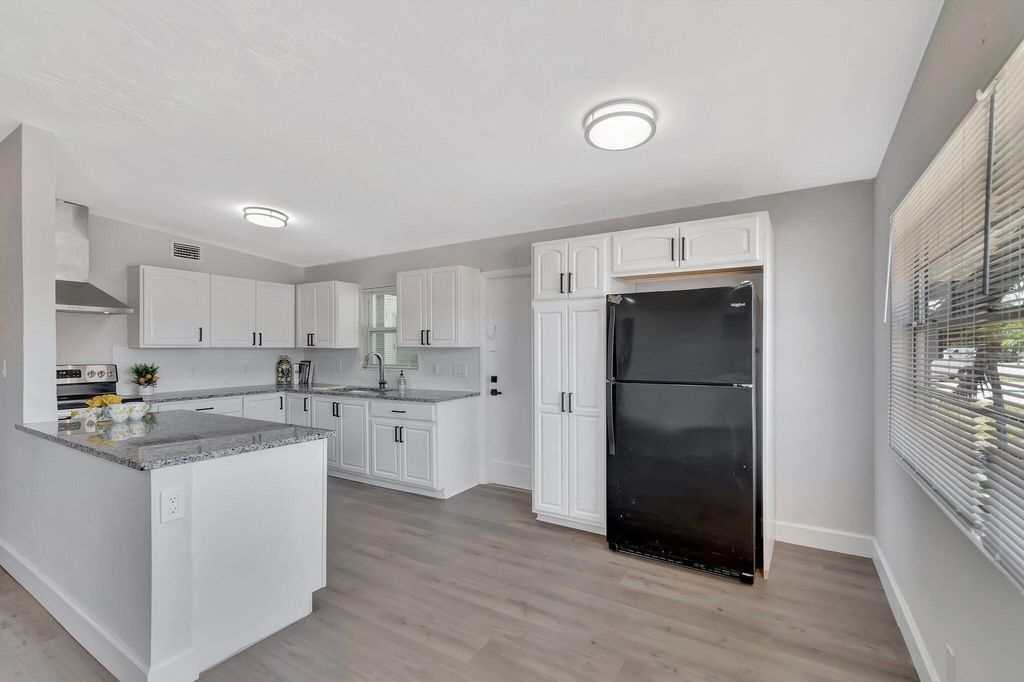 Photo of 4334 Vicliff Road, West Palm Beach, FL 33406 (MLS # R11089246)