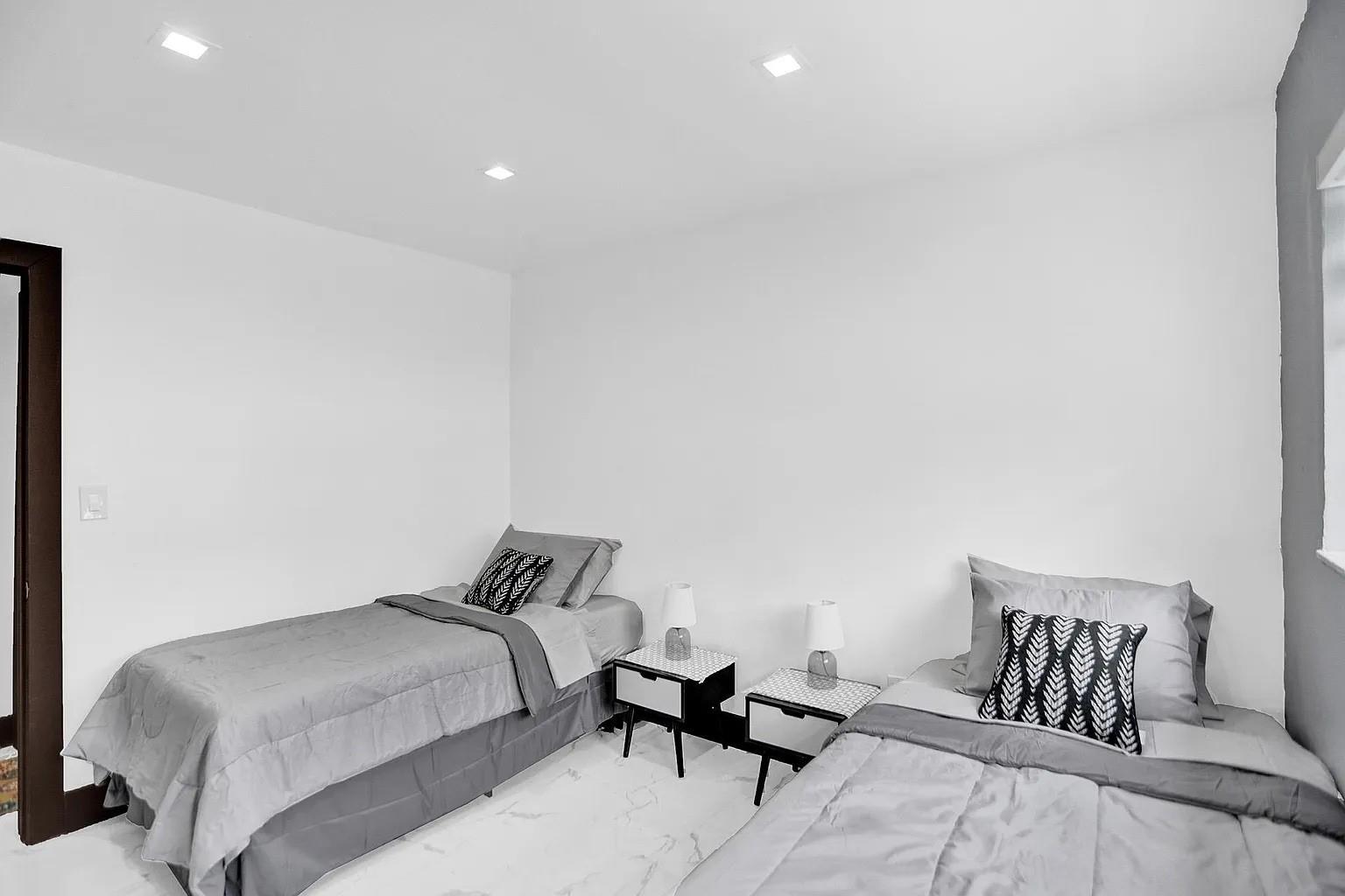 Driftwood Acres 20 42-18 - Residential Lease