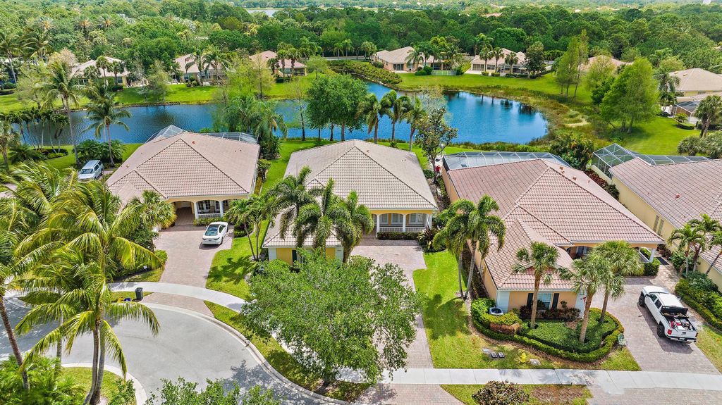 Photo of 4608 Bontia Drive, Palm Beach Gardens, FL 33418 (MLS # R10977599)