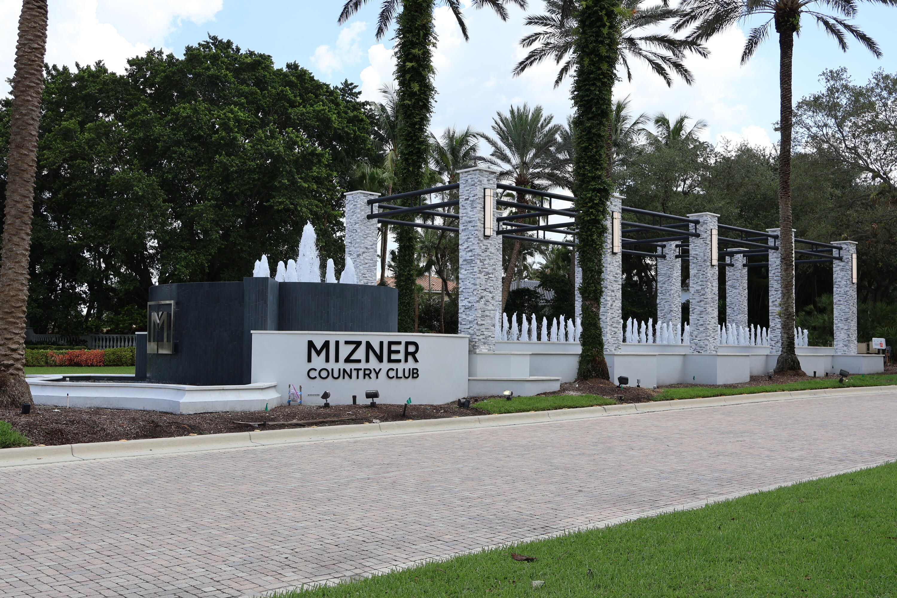 Mizner Country Club - Residential