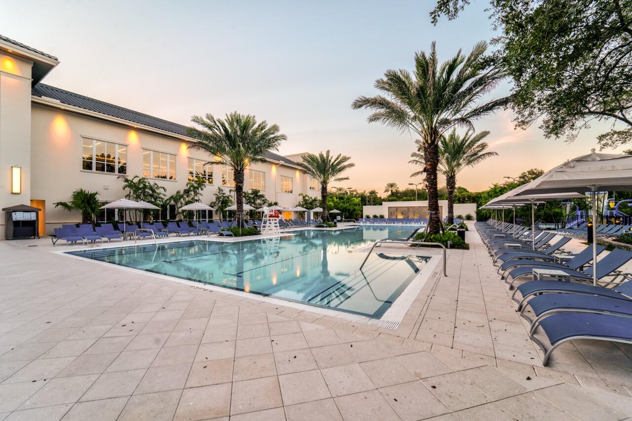 Mizner Country Club - Residential
