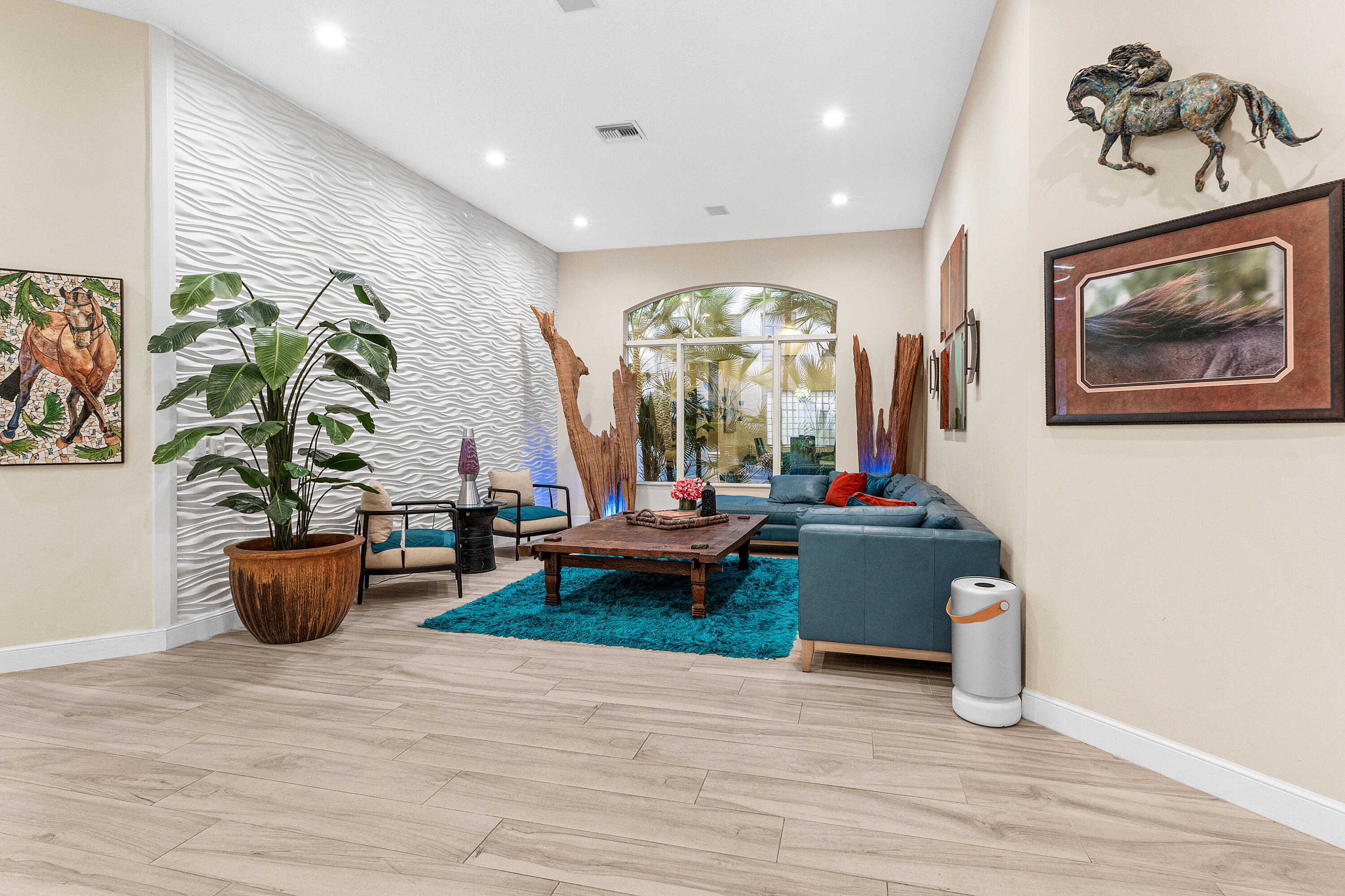 Mizner Country Club - Residential