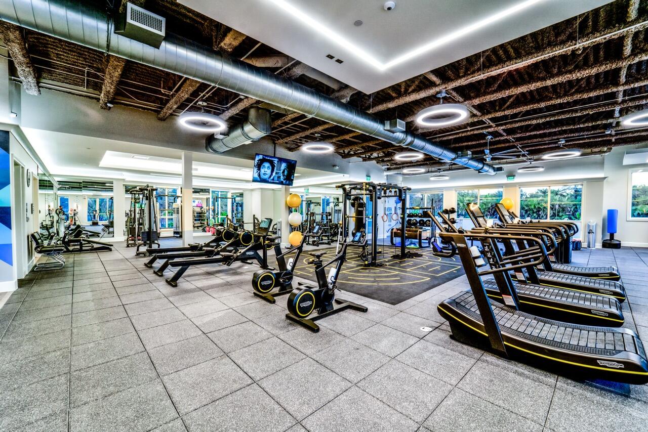 Mizner Country Club - Residential