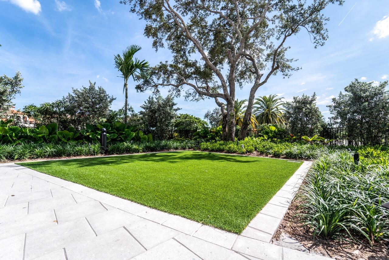 Mizner Country Club - Residential