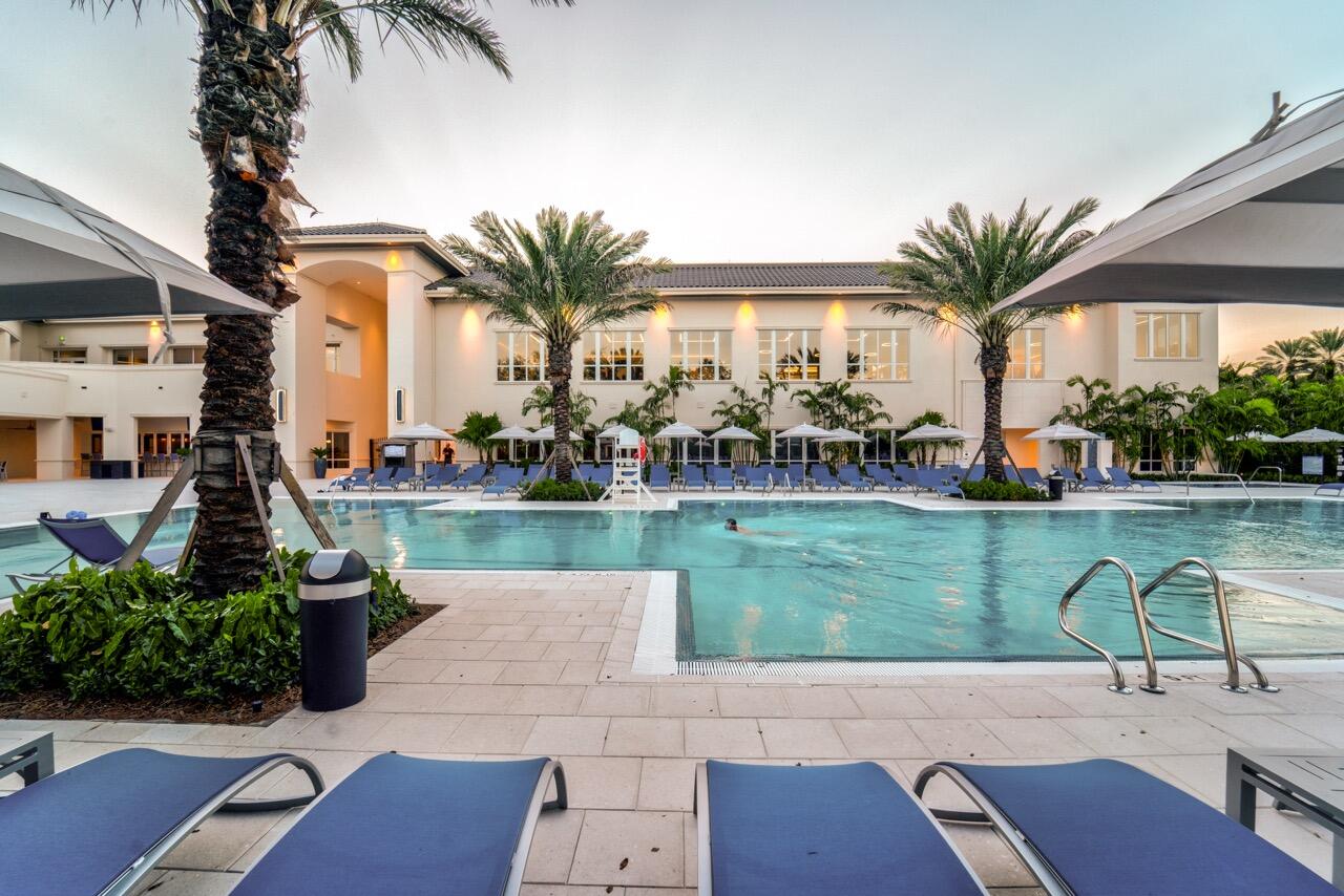 Mizner Country Club - Residential