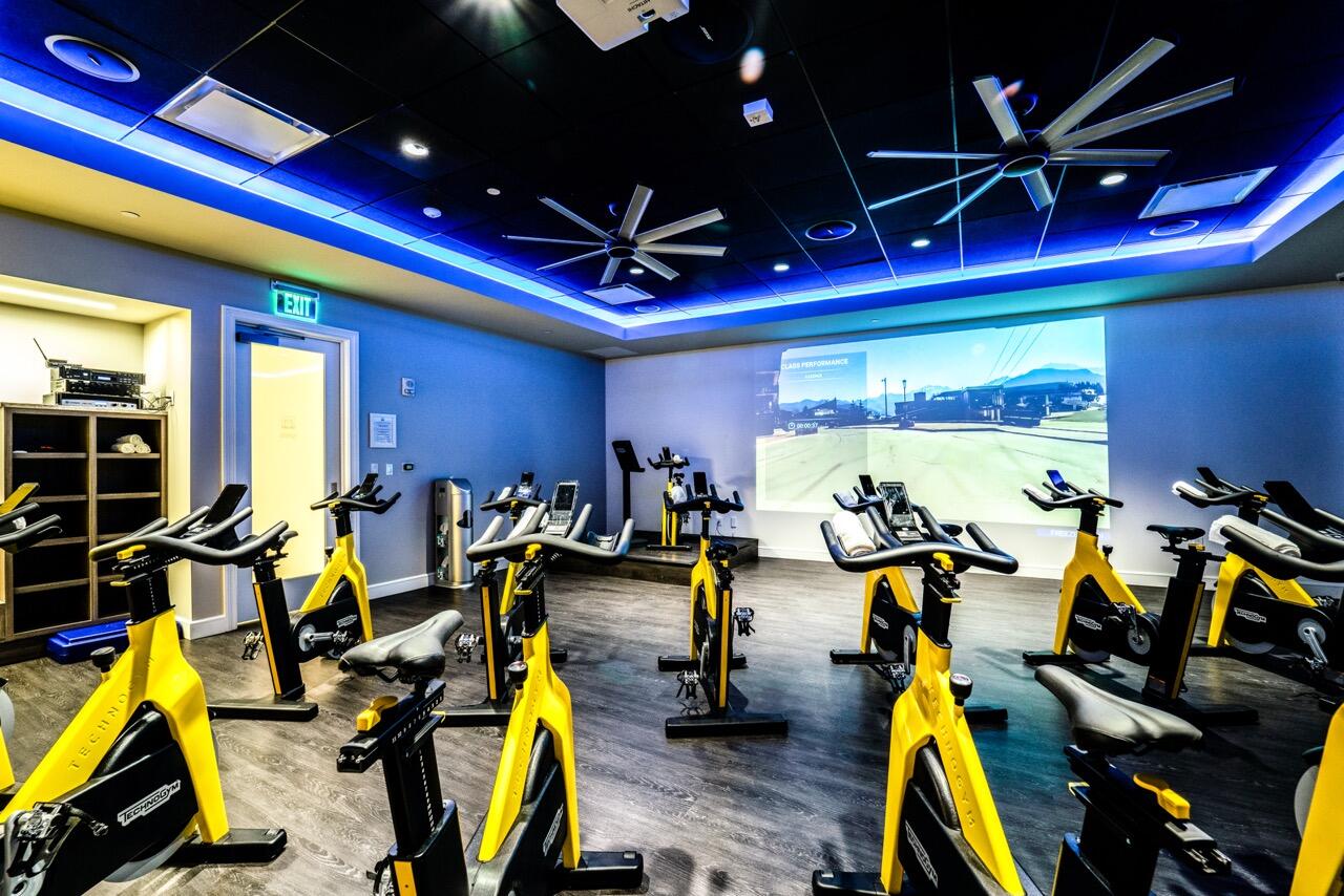 Mizner Country Club - Residential