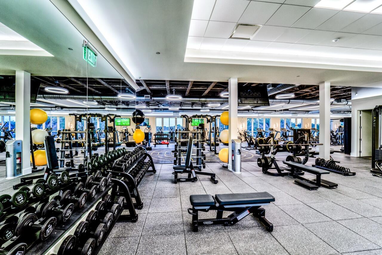 Mizner Country Club - Residential