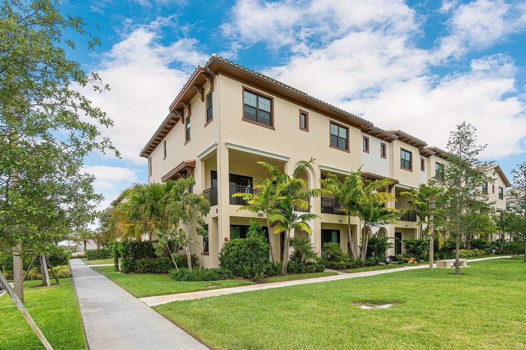 Photo of 12768 Machiavelli Way, Palm Beach Gardens, FL 33418 (MLS # R11057209)